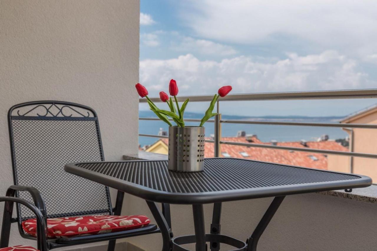 Michelle Apartamento Crikvenica Exterior foto